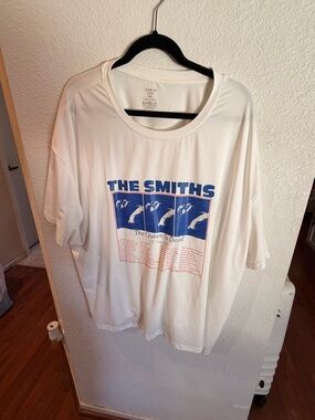 SHEIN The Smiths Tee
